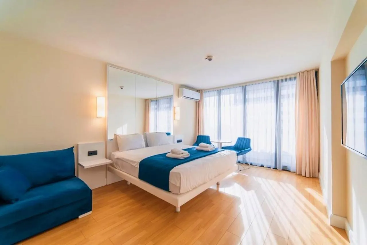 Aparthotel In Orbi Complex Sea Side Batumi 4*,  Georgia